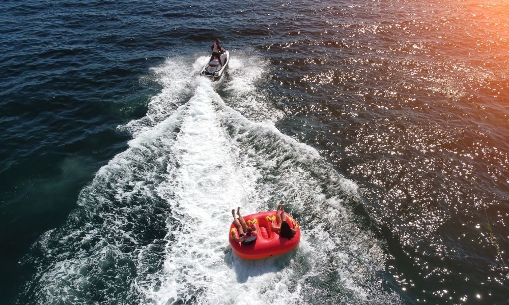 How To Make Boating More Fun for the Family This Summer