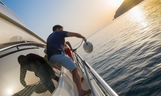 6 Must-Have Yacht Accessories for Your Boat